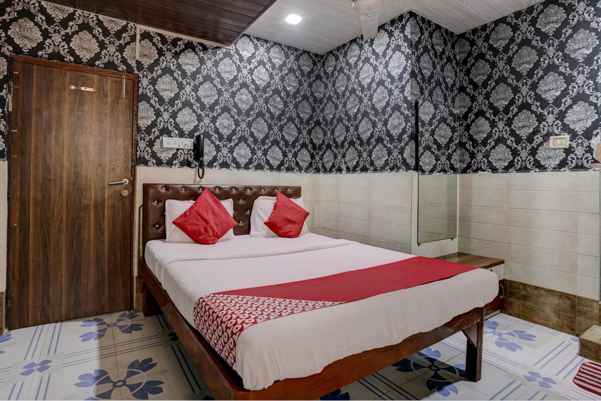 Hotel O Sapna Residency Bombaim Exterior foto