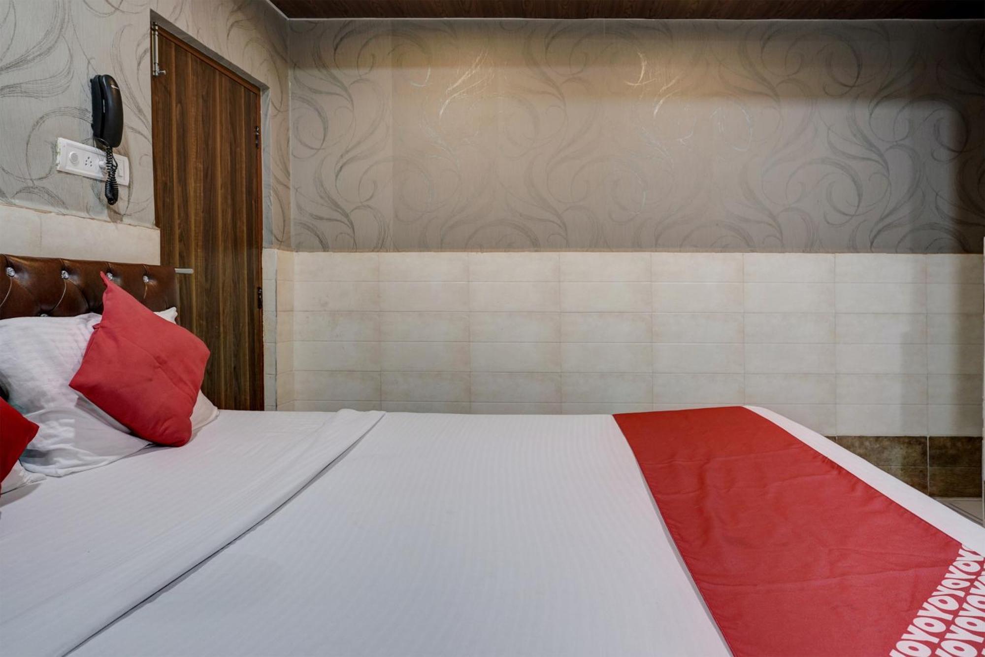 Hotel O Sapna Residency Bombaim Exterior foto