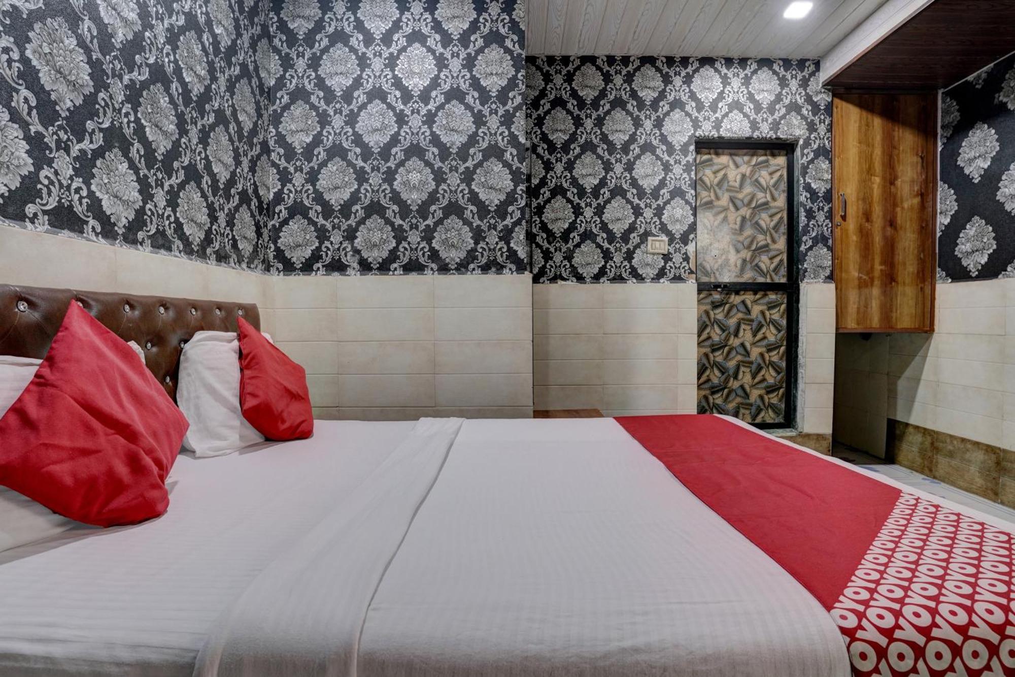 Hotel O Sapna Residency Bombaim Exterior foto