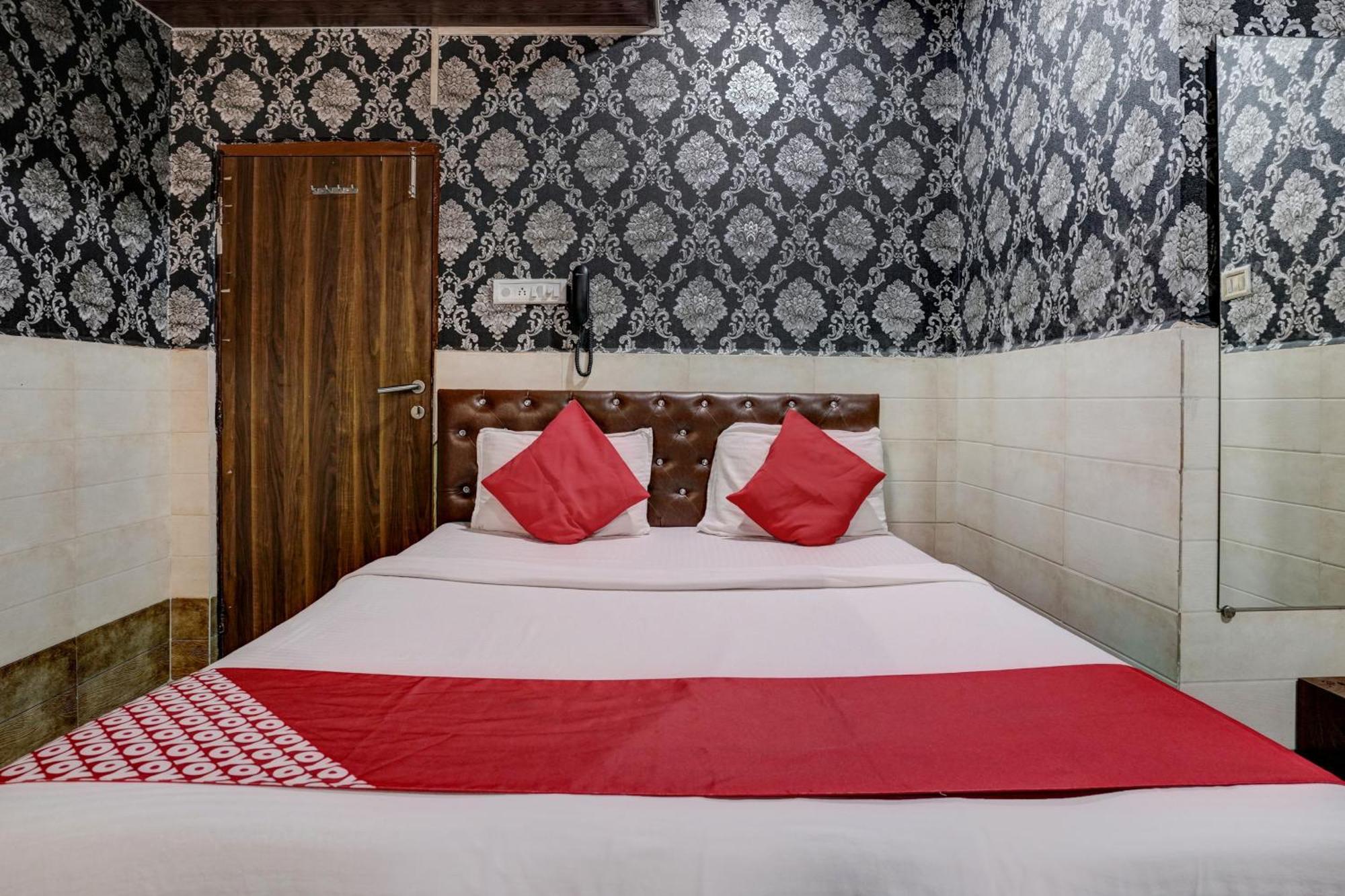 Hotel O Sapna Residency Bombaim Exterior foto